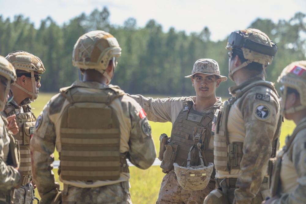UNITAS 2025 | Combat Logistics Battalion 22 Helicopter Support Team Operations