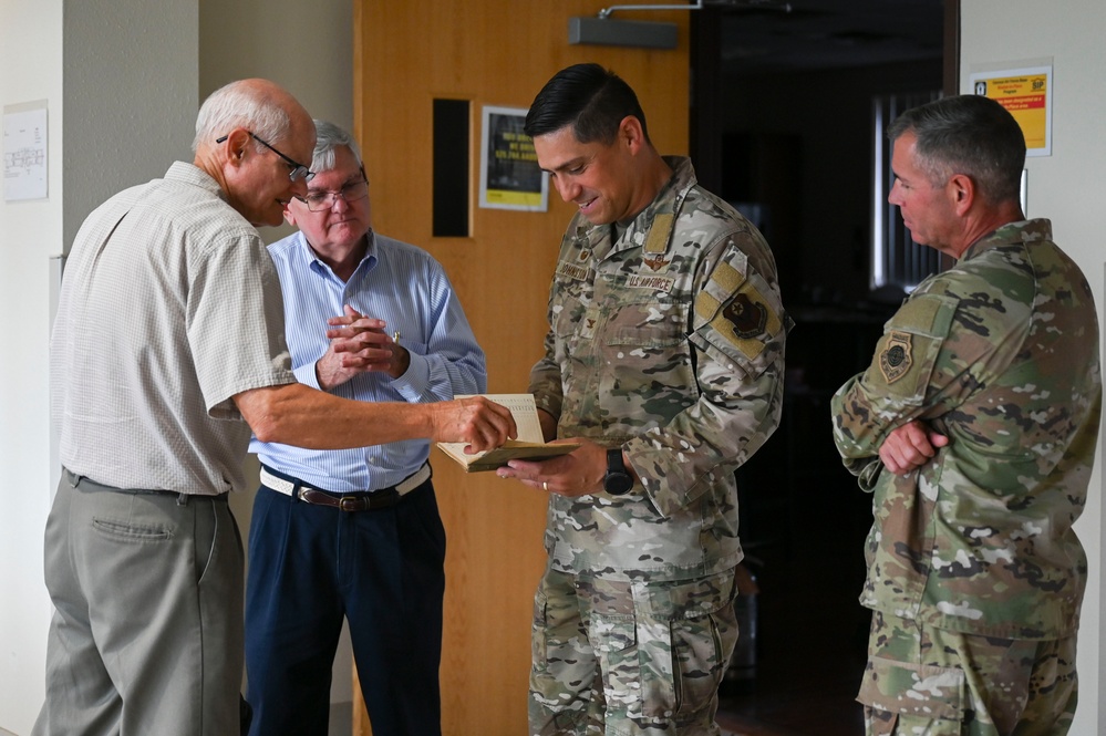 Family members donate portrait of Gen. Cannon
