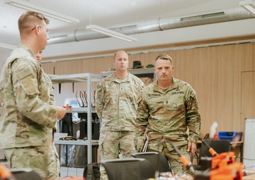 Command Sgt. Maj. Christopher L. Mullinax Visits JMTG-U