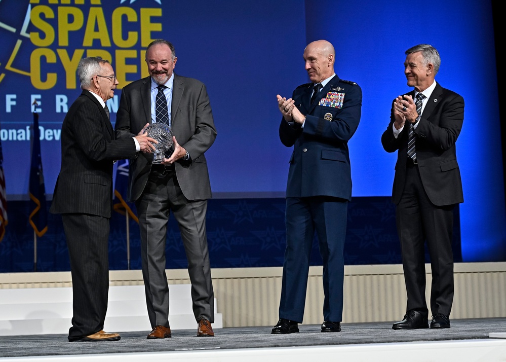 CSAF Allvin awards retired Gens. Jumper, Breedlove