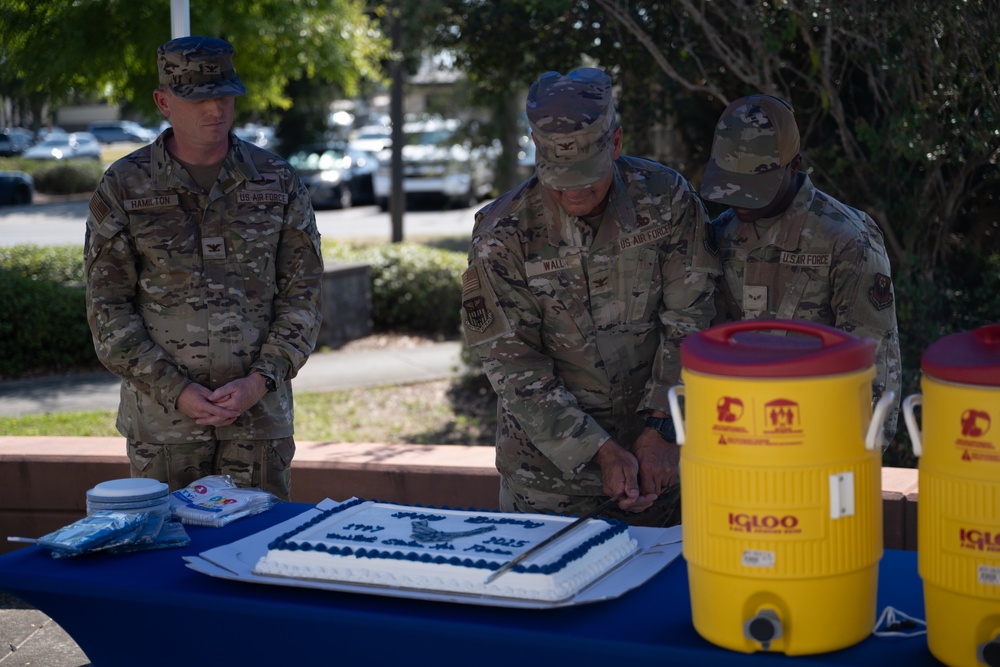 1 SOW celebrates AF birthday with cake cutting ceremony