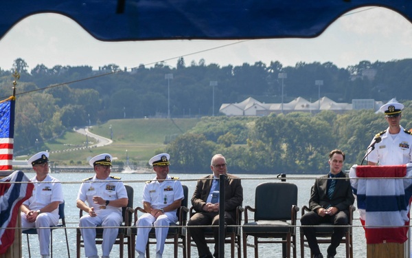 Historic Ship Nautilus and Submarine Force Museum Holds Change of Charge Ceremony