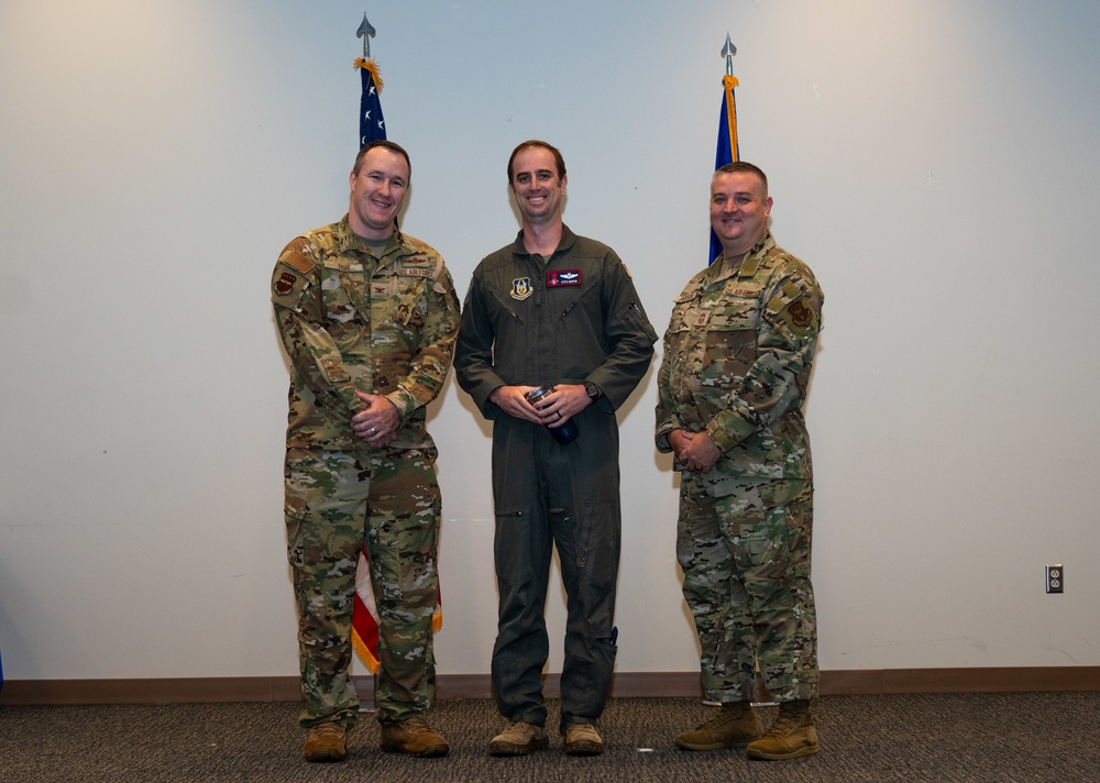 Wing leaders recognize award winners, outstanding performers