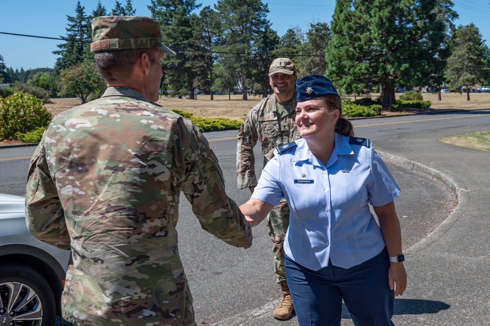 U.S. Air Force Expeditionary Center Commander Visits Olympic Dining Facility