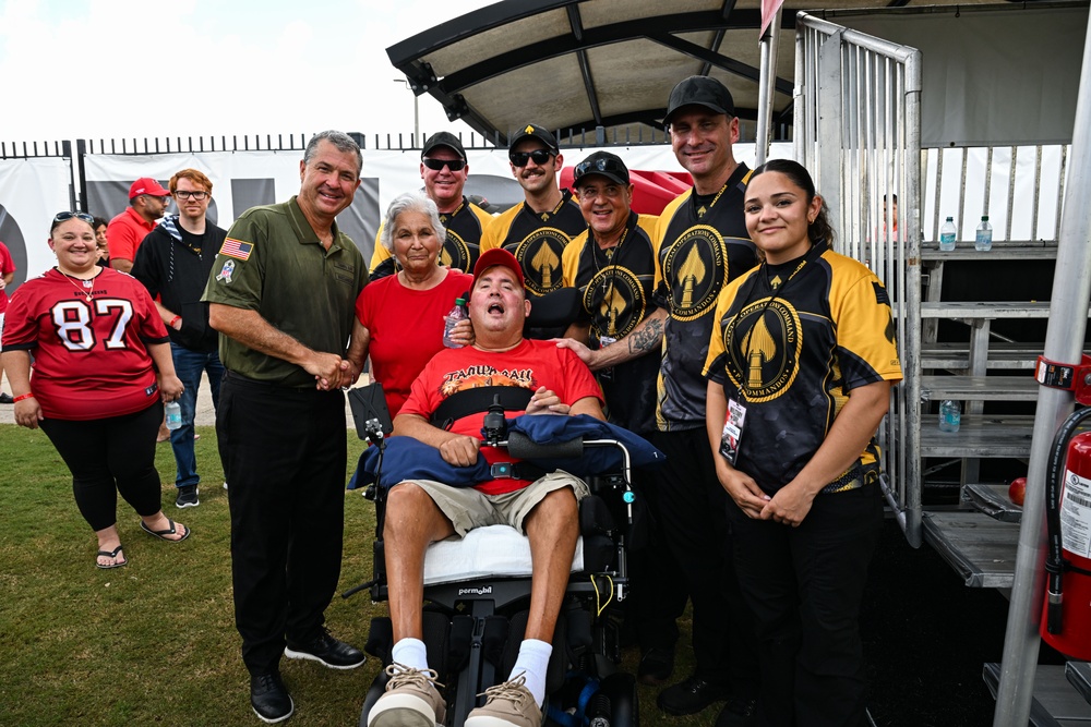 USSOCOM Para-Commandos perform at Tampa Bay Buccaneers Military Appreciation Training Camp