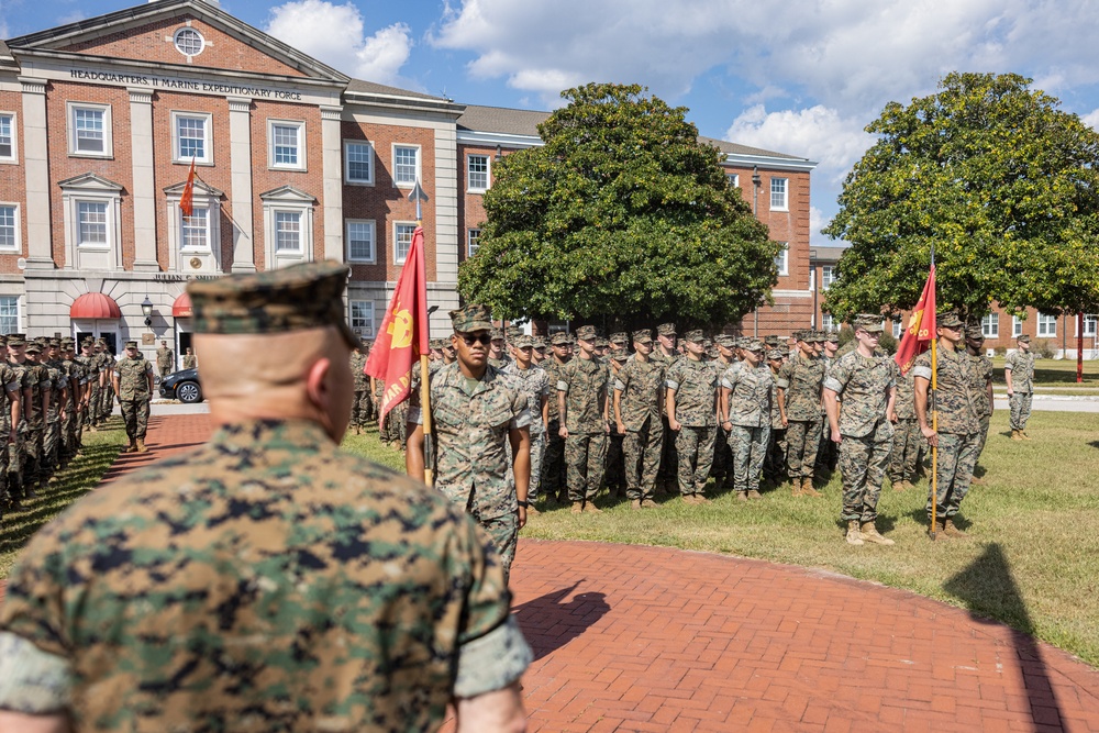 2nd Marine Division Wins MCCS 250th Ball Donation