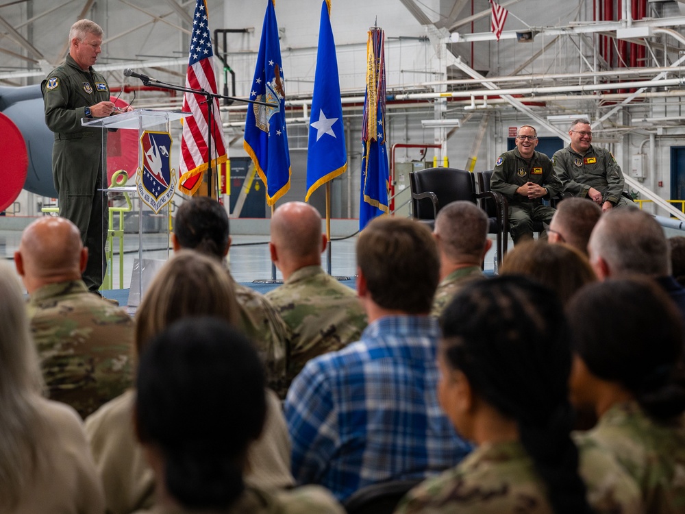 The 507th ARW welcomes new commander 