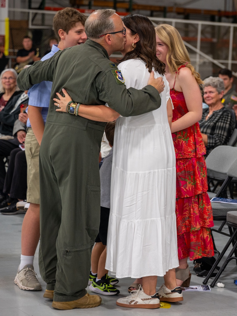The 507th ARW welcomes new commander