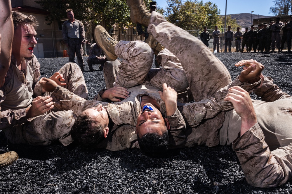 FSB, 11th Marines hold company fire support team competition