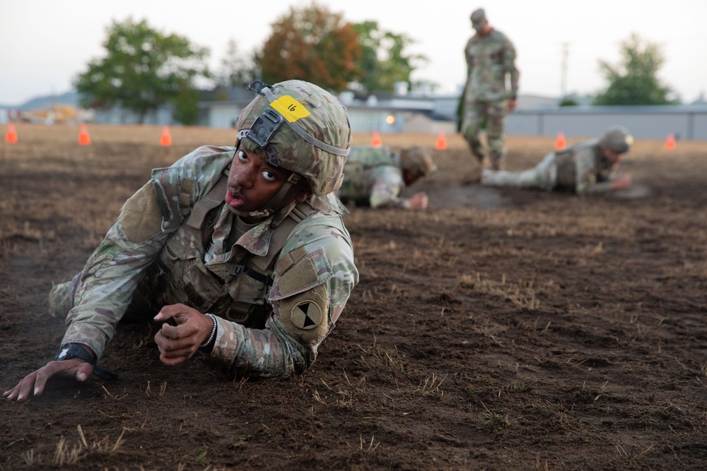 7th Infantry Division Soldiers complete Expert Physical Fitness Assessment