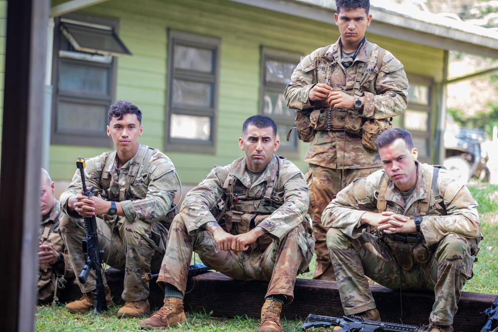 Indo-Pacific servicemembers conduct Pre-Ranger course (SURT) in Hawaii