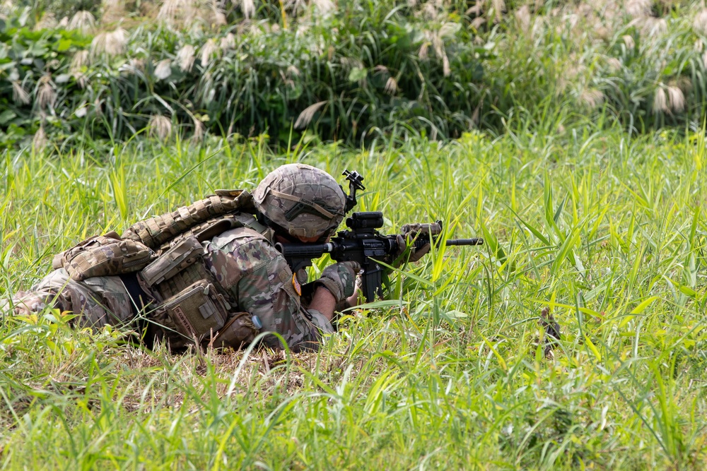 OS25 Multilateral squad maneuver training