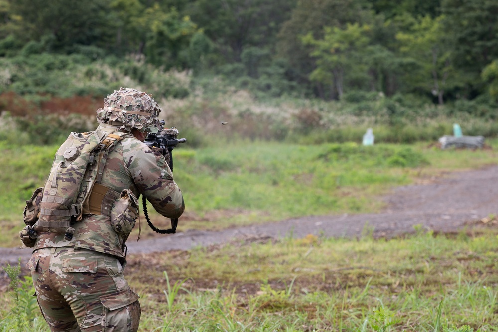 OS25 Multilateral squad maneuver training