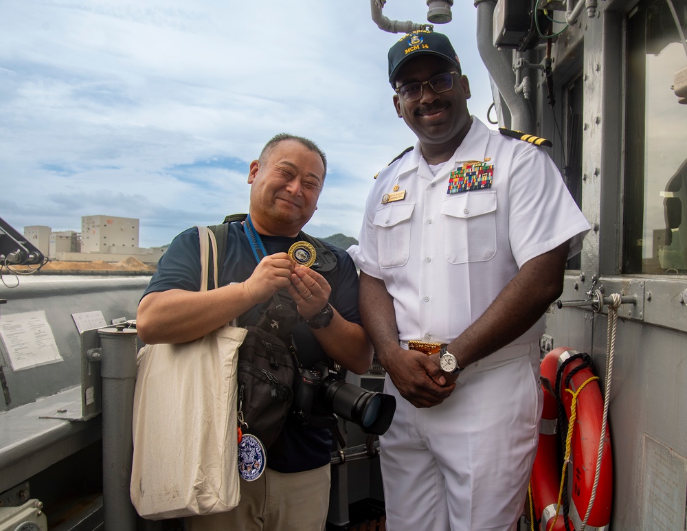 USS Chief Attends JMSDF Autumn Festival
