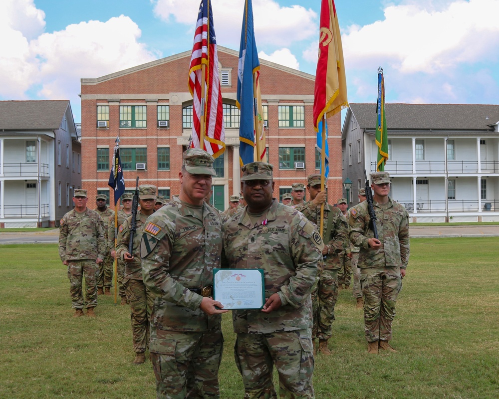 New Orleans-based 139th Regional Support Group welcomes new commander and senior enlisted leader