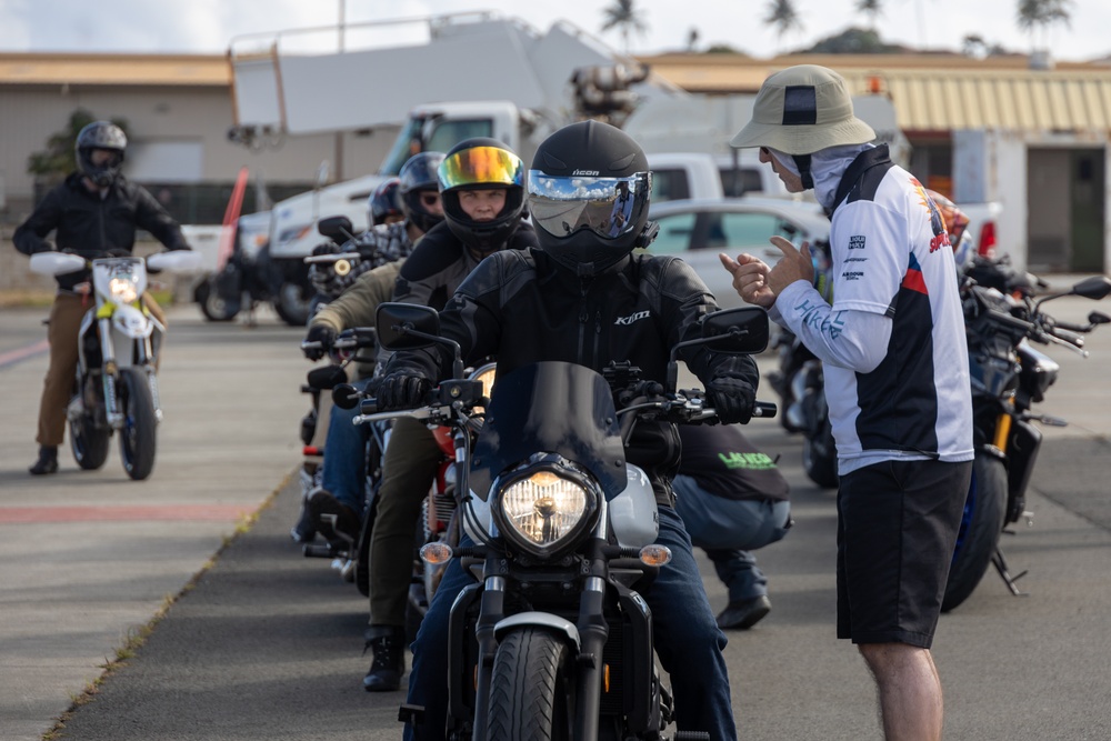 California Superbike School Hosts Training Course at MCBH
