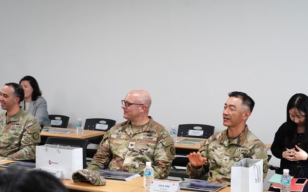 19ESC’s CJ Logistics Center Tour