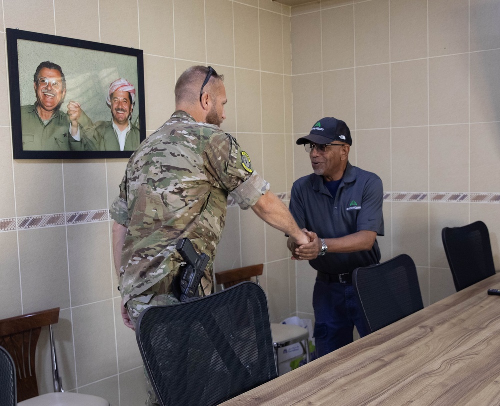 Coalition Forces visit U.S. contracting company Amentum to provide support to Peshmerga