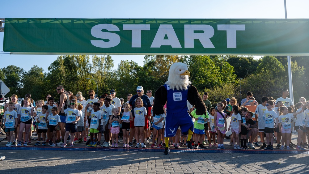 Air Force Marathon 5k/Tailwind Trot