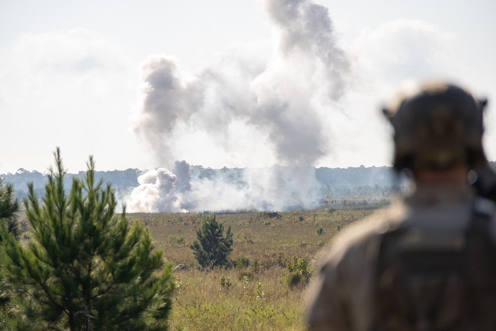 Marines with Infantry Training Battalion, School of Infantry – East utilize M224 60mm mortar systems Marines with Infantry Training Battalion, School of Infantry – East utilize M224 60mm mortar systems