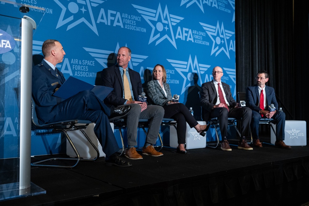 Panel Highlights Training, Partnerships at Air, Space &amp; Cyber Conference