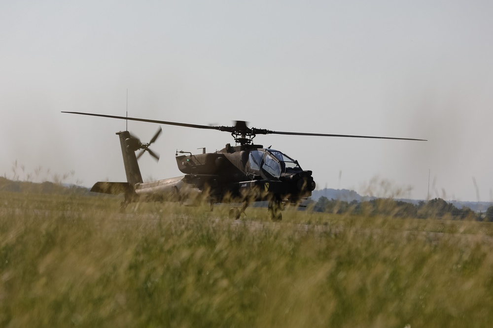 1st Air Cav hosts Incentive Flights