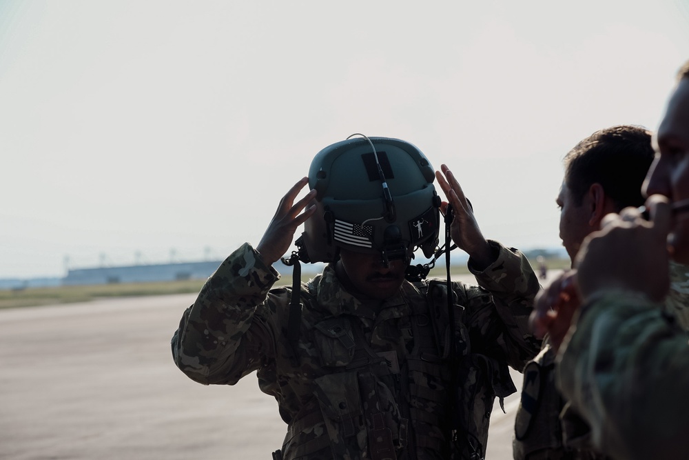 1st Air Cav hosts Incentive Flights