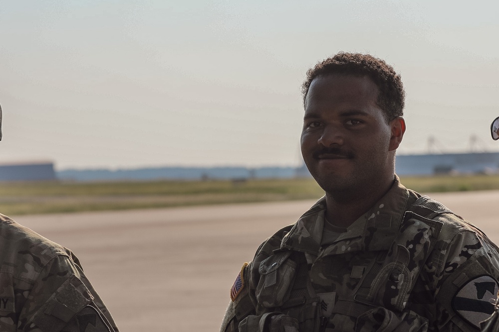 1st Air Cav hosts Incentive Flights