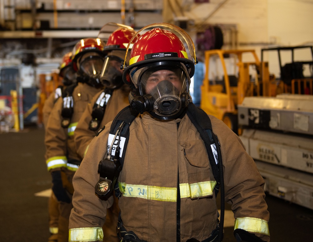 USS Essex Sailors Participate in 8010 Drill.