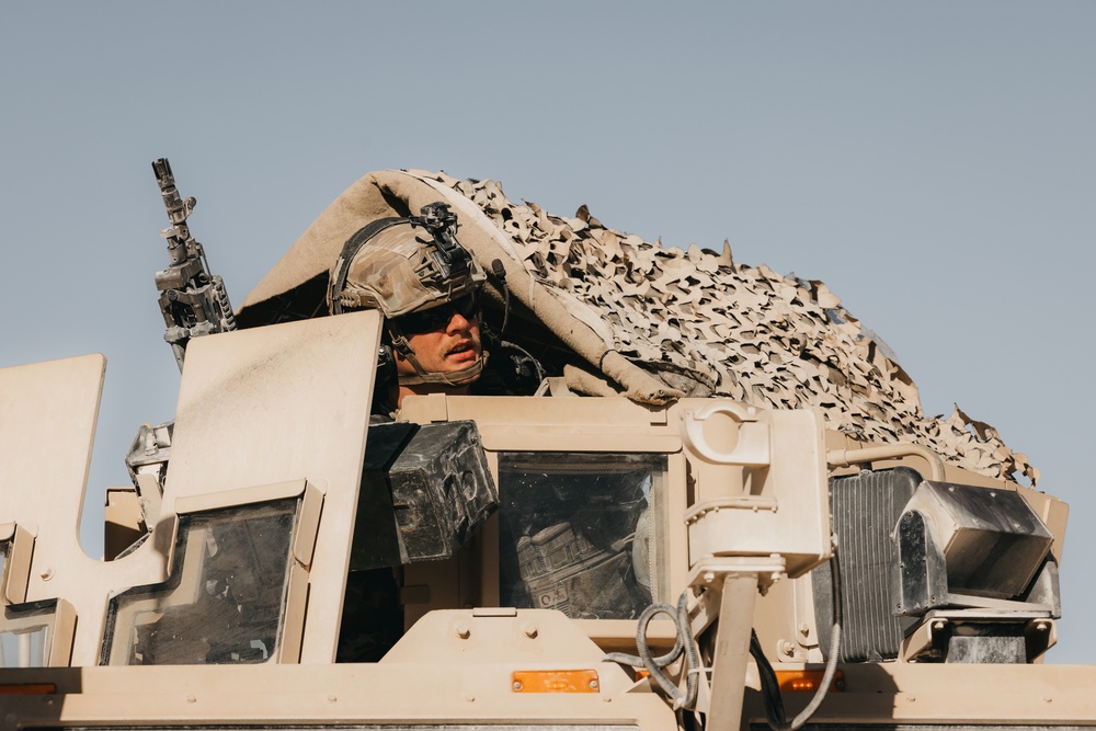 Gunner pulls security