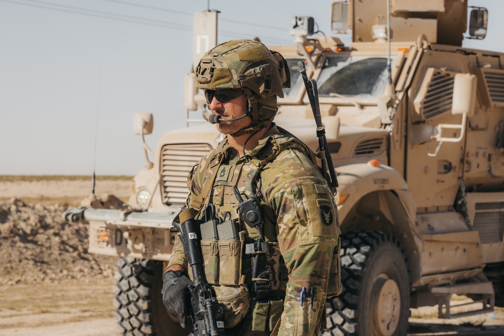Iowa National Guard Soldier secures a landing zone