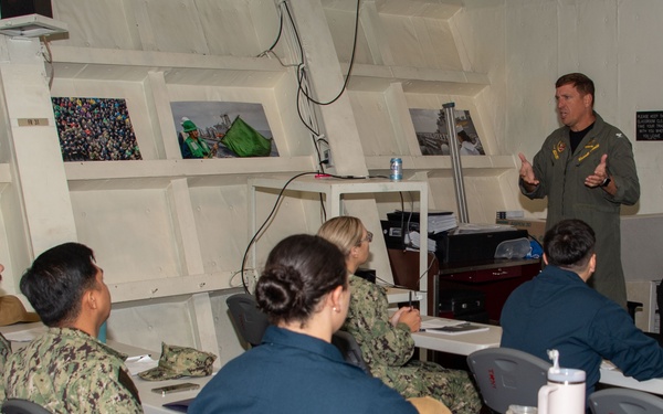 Commanding Officer and Executive Officer Speak During Command Indoctrination onboard USS Essex.