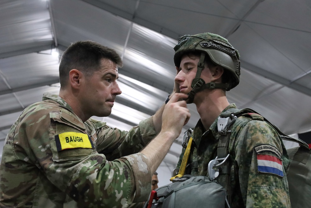 Air Force and Army Teams Ensure Paratrooper Readiness Ahead of Falcon Leap 25 Jump