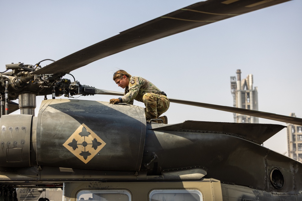 101st Combat Aviation Brigade port operations