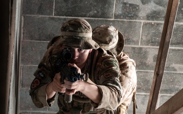 UNITAS 2025: Argentinian Marines Conduct Urban Operations Training