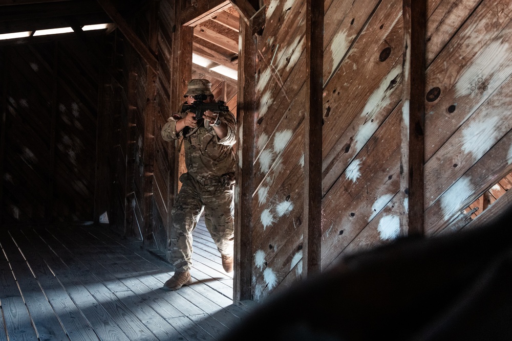 UNITAS 2025: Argentinian Marines Conduct Urban Operations Training