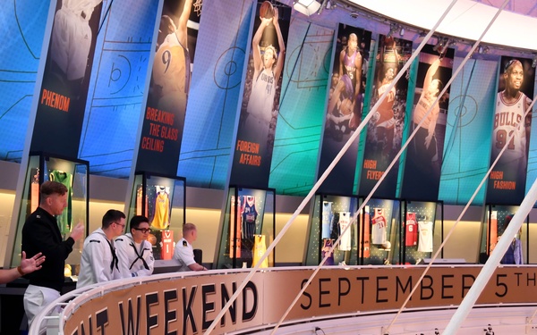 Hartford Sailors Visit Naismith Basketball Hall of Fame