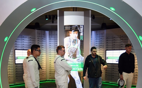 Hartford Sailors Visit Naismith Basketball Hall of Fame