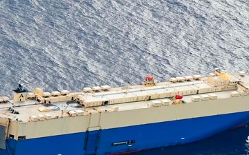 Maritime medical response: 129th Rescue Wing stabilizes mariner 700 nautical miles offshore