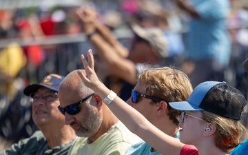 NAS Oceana Air Show draws a crowd of over 300,000 to celebrate 250 years of America’s Navy