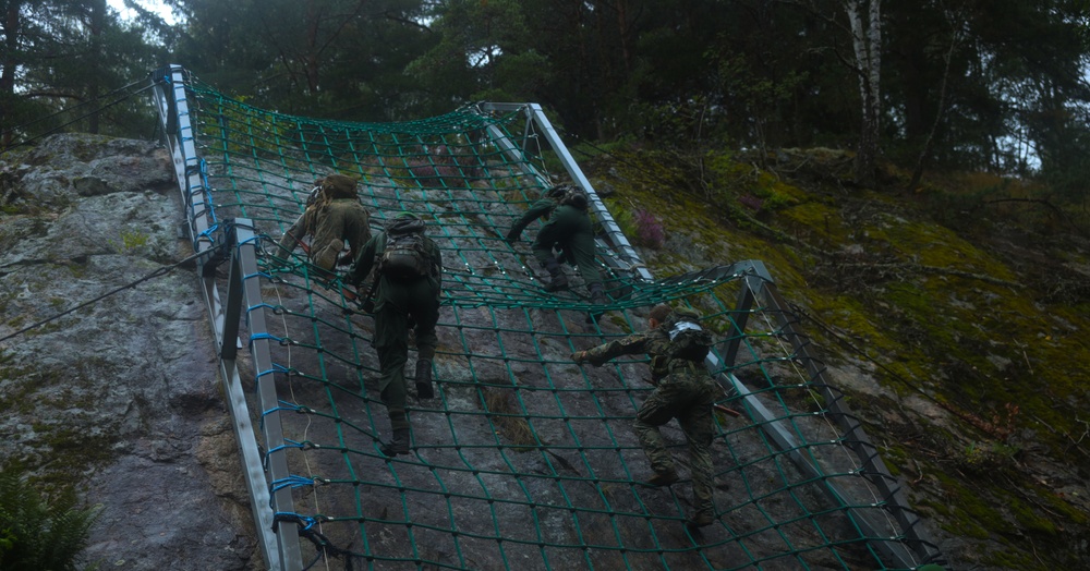 U.S. Marines take on Swedish Obstacle Course at Berga Naval Base