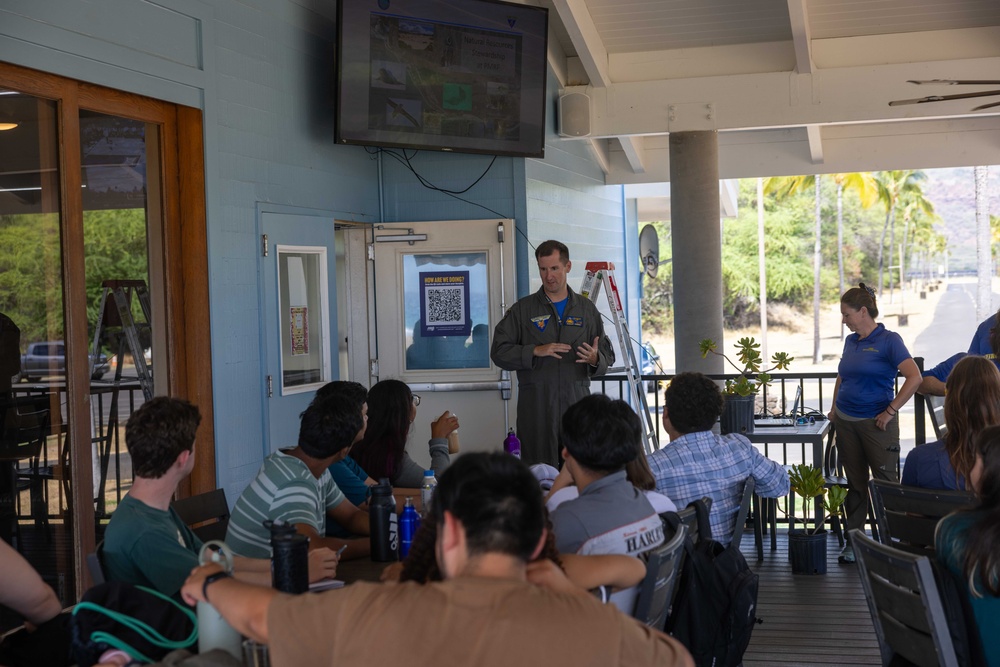 Stanford University School of Sustainability Students Visit PMRF