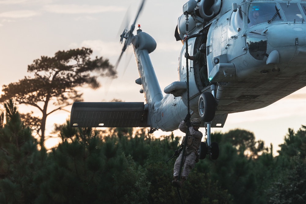 UNITAS 2025: Spanish marines conduct HRST training at MCB Camp Lejeune
