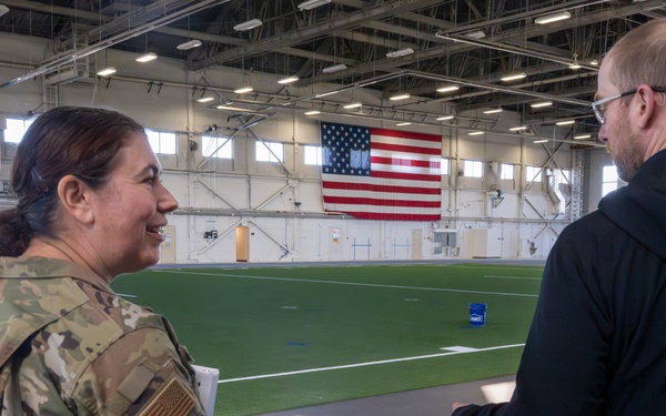 Senior leaders visit JBER for immersion