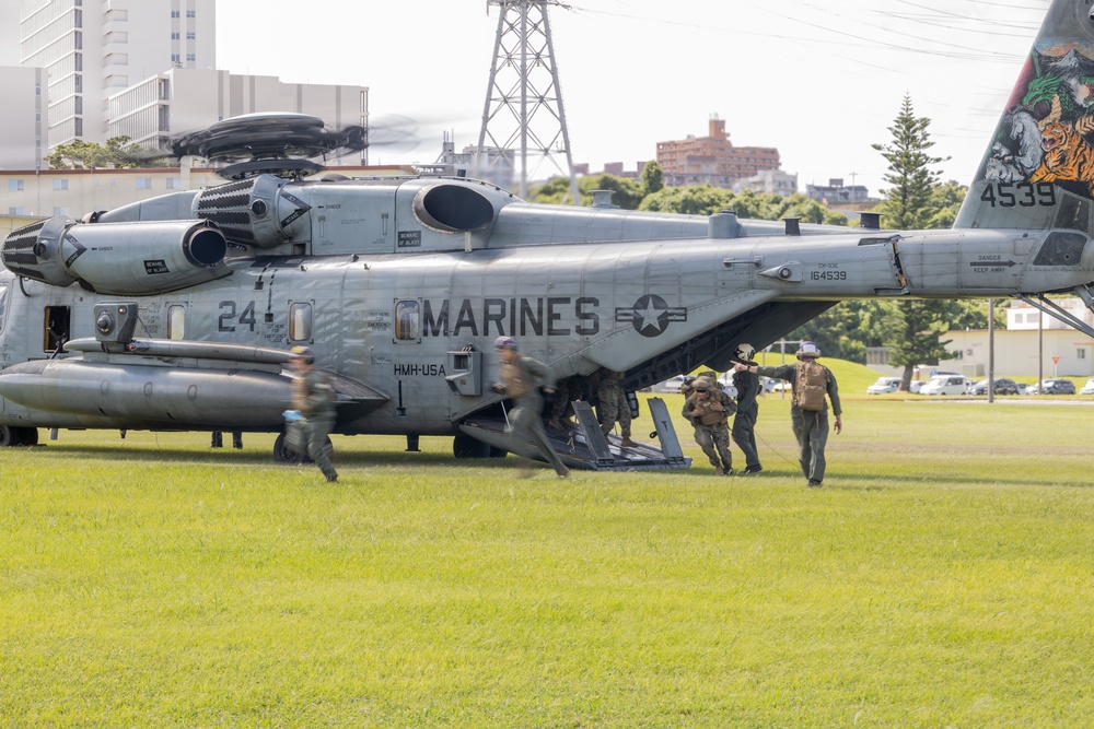 1st MAW Marines establish forward arming, refueling point on Camp Foster
