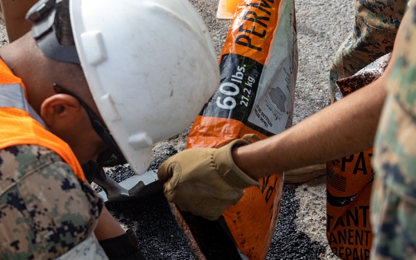 I MEF Marines participate in Operation Clean Sweep III at Camp Pendleton