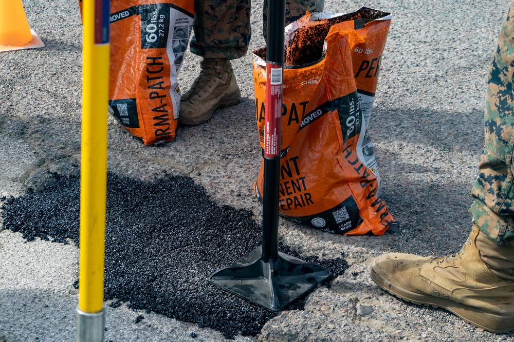 I MEF Marines participate in Operation Clean Sweep III at Camp Pendleton