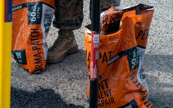 I MEF Marines participate in Operation Clean Sweep III at Camp Pendleton