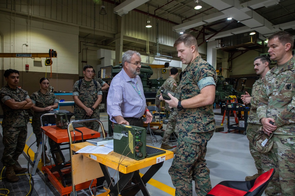 1st Signal Brigade hosts an Advanced Extremely High Frequency planner course for service members from the U.S. Army, Navy, Marine, and Airforce