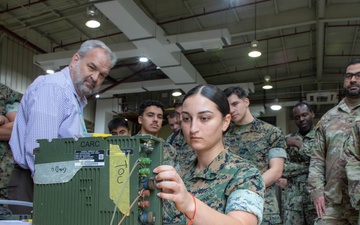 1st Signal Brigade hosts an Advanced Extremely High Frequency planner course for service members from the U.S. Army, Navy, Marine, and Airforce